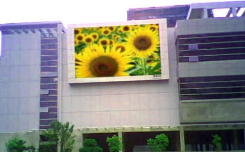 成都LED顯示屏如何進行常規(guī)檢修？